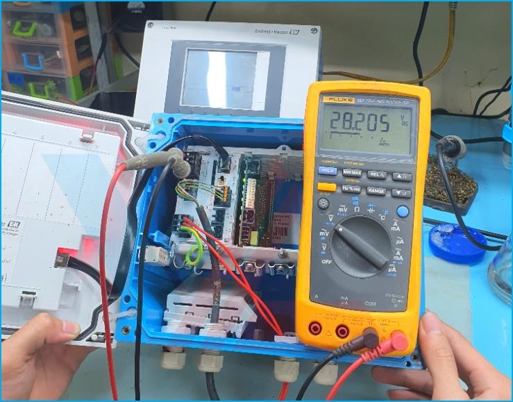 Cảm biến Promag 50 được nghiệm thu tại hiện trường sau khi khôi phục tín hiệu ngõ ra.