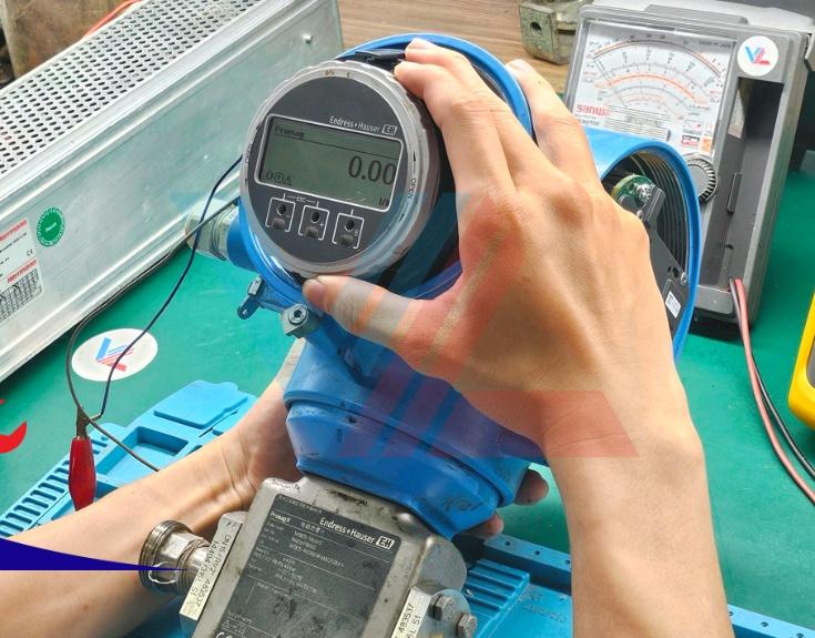 Promag 300 mất nguồn dong ho luu luong Promag 300 Endress Hauser mat nguon