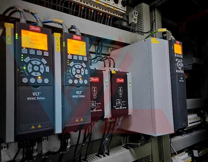 Danfoss FC102 he thong CIP bien tan Danfoss FC102 dieu khien bom he thong CIP nha may sua